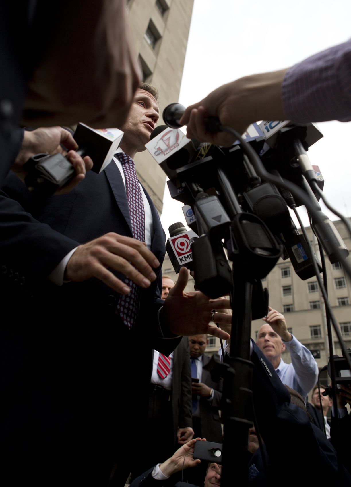 Charge dropped at Gov. Greitens trial